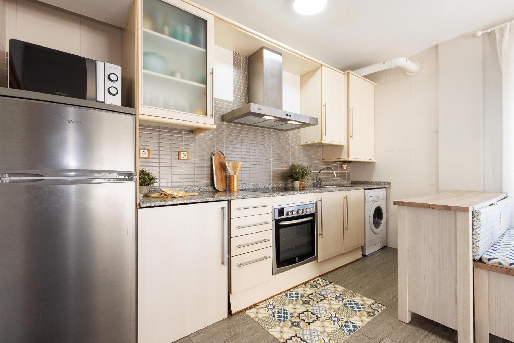 Uhc Els Pins Apartments Salou Bagian luar foto